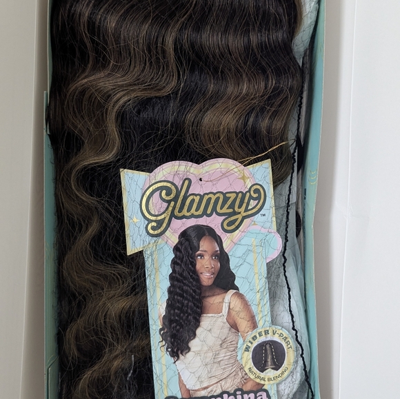 Woman Lace Front Wig - Picture 11 of 15